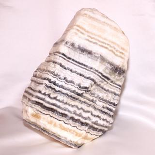 Kalcit pruhovaný -  27 cm (Drahý kámen pro zdraví)
