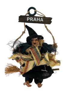 Závěsná čarodějnice na koštěti Praha - 25 cm (náhodná barva)