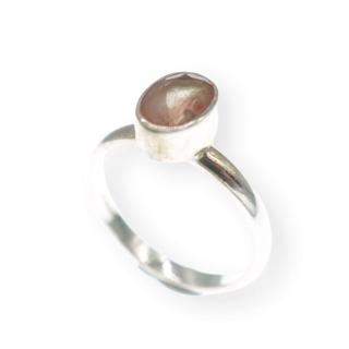 Stříbrný prstýnek s přírodním kamínkem