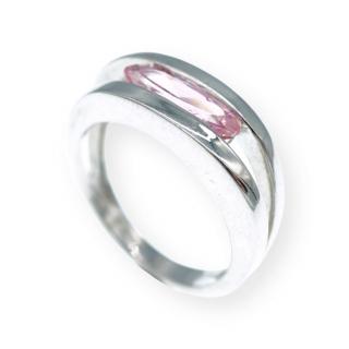 Stříbrný prstýnek s růžovým kamínkem