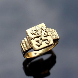 Zlatý pánský prsten otvírací schránka na jed prášek ArtDeco První republika LEV