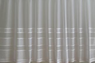 Záclona ŽAKÁR BORDURA 6548 v. 180 cm bílá