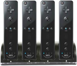 Nabíječka dálkového ovladače Wii 4 v 1 Barva: Černá
