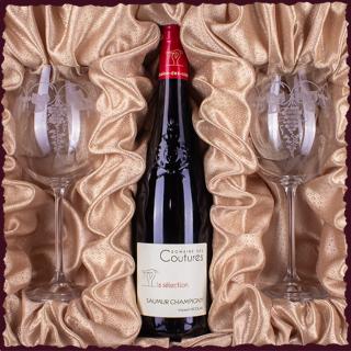Elegantní Cabernet Franc z Loiry se skleničkami