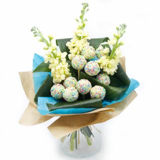❤︎ Vázaná kytice s živými květy  WHITE  Salted Caramel