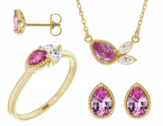 Salaba Souprava PINK SAPPHIRE 86796 MATERIÁL: ŽLUTÉ ZLATO 14 kt (585/1000), ŠPERK: KOMPLET ŠPERKŮ