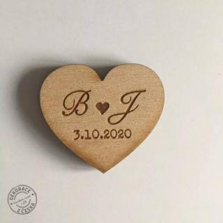 Dřevěné srdce na magnetu svatební 5 cm