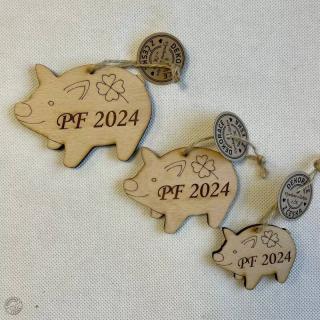 Prasátko PF 2024, 3 velikosti (Dřevěné prasátko)