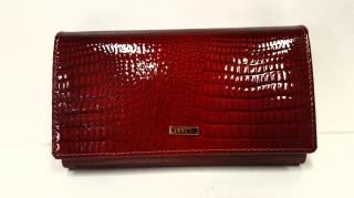 Kožená bordo červená lakovaná luxusní dámská peněženka 205