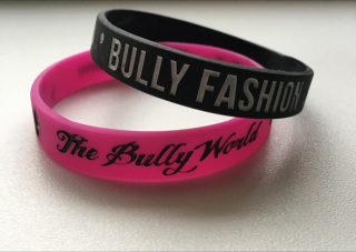 Silikonový náramek Bully Fashion Barva: Černá