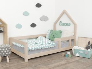 Dětská postel domeček POPPI s bočnicí vpravo  český výrobek/masiv Barva: Nelakovaná, Rozměr: 120 x 200 cm