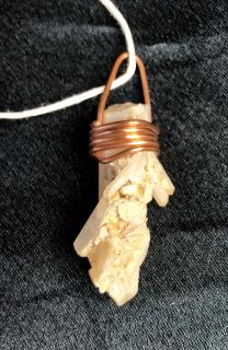 amulet z Holašovického křišťálu -14 g (60/10/20 mm)