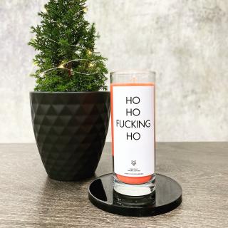 IRONIC CANDLES - sójová svíčka - HO HO FUCKING HO - skořice Velikost: Střední / Medium