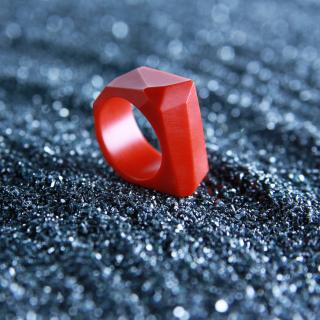 Luba Bakičová - broušený prsten ze skla / RED geom Velikost: velikost 56 / 7,5