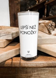 Things by E. - LEPŠÍ NEŽ PONOŽKY - sójová svíčka bílá / jasmín Velikost svíčky / Size: Střední / Medium, Barva a vůně / Color and scent: Černá -…