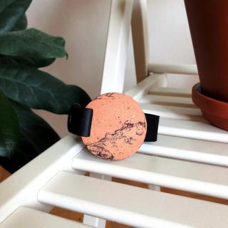 UMMA široký kožený náramek / černý s oranžovým mramorem