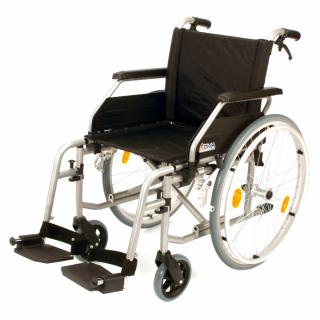 Invalidní vozík s brzdami 118-23 PLUS Šířka sedáku (cm): 40
