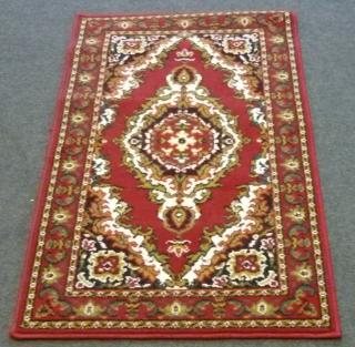 Kusový koberec Shiraz červený 63 x 110 cm (Koberec červený)