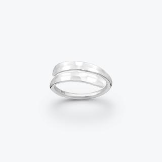 Stříbrný tepaný prsten nastavitelný - Ag925