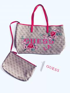 Guess Guess Vikky Logo Floral luxusní taška s nápisem a květinovým motivem - UNI / Světle hnědá / Guess