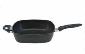 hranatá  grilovací pánev 28x28x  ucho ručka SKK Titanium 2000 Plus Non-Stick (7,5 cm hluboká 1,7 kg)