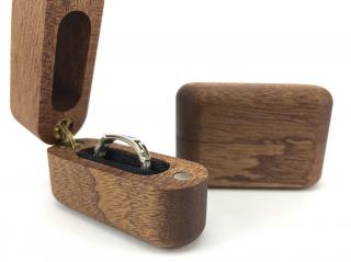Wook | dřevěná krabička na prsten Mimic - mahagon