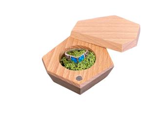 Wook | dřevěná krabička na snubní prsten HEX - buk text: bez textu