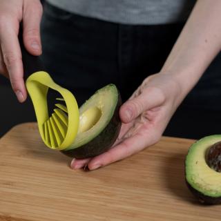 Loupač a kráječ avokáda AVOCADO