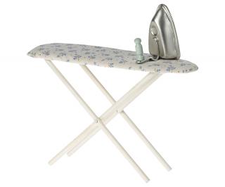 Maileg Žehlící prkno s žehličkou Blue  Maileg Iron and ironing board