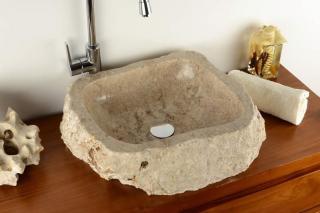 Designové umyvadlo nepravidelného tvaru z přírodního kamene, krémové, délka od 45 cm