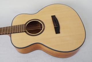 Aiersi SG02SZ-40, polomasiv (Akustická kytara Aiersi SG02SZ-40)