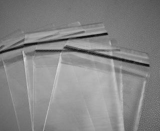 Sáčky s klopou a lepící páskou 250 mm x 300 mm (+ 50 mm lepící klopa), balení-100 ks (PE program - Sáčky, pytle)
