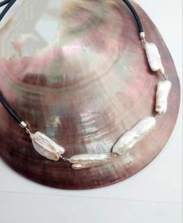 VIVI  náhrdelník s větvičkovými filipín. perlami
