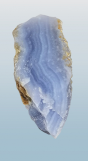 Chalcedon přírodní, exklusivní část drůzy, 184 g (úžasně modrý kus)