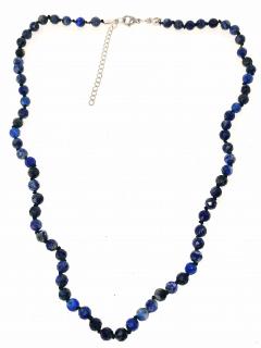 Lapis lazuli, fasetovaný náhrdelník s chir.ocelí