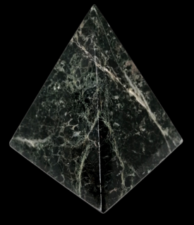 Pyramida z černého onyxu 10 cm