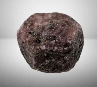 Rubín přírodní krystal v A kvalitě 16,4 g