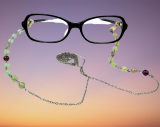 Šnůrka na brýle s fluoritem a chirurgickou ocelí