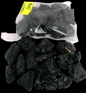 Tektit, meteorit, balení 30 g (AKCE)