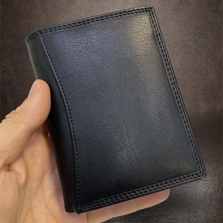 Pánská černá kožená peněženka BEORIGINAL Leather s monogramem (ražba) (Klasická kvalitní kožená peněženka, která zaujme svou praktičností. Navíc doplníte monogram a máte dokonalý originál.)