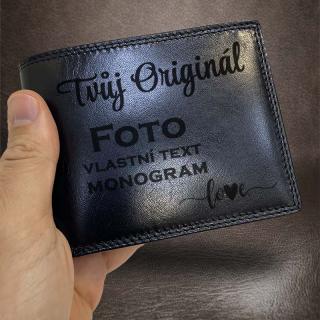 Pánská černá kožená peněženka EXCLUSIVE RFID Premium Leather s monogramem a vlastním textem (Luxusní peněženka s monogramem, textem nebo obrázkem dle vašeho zadání)