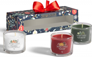 Yankee Candle - DÁRKOVÁ SADA 3 SKLENĚNÝCH VOTIVNÍCH SVÍČEK Countdown to Christmas 3 x 37 g