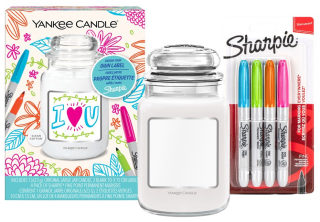 Yankee Candle - dárková sada Sharpie - vonná svíčka CLEAN COTTON (Čistá bavlna) 623 g