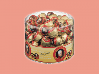 Austria Mozart Kugeln BOX  825g