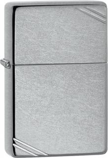 Zippo 25408 Vintage Street Chrome Cena bez gravírování: -